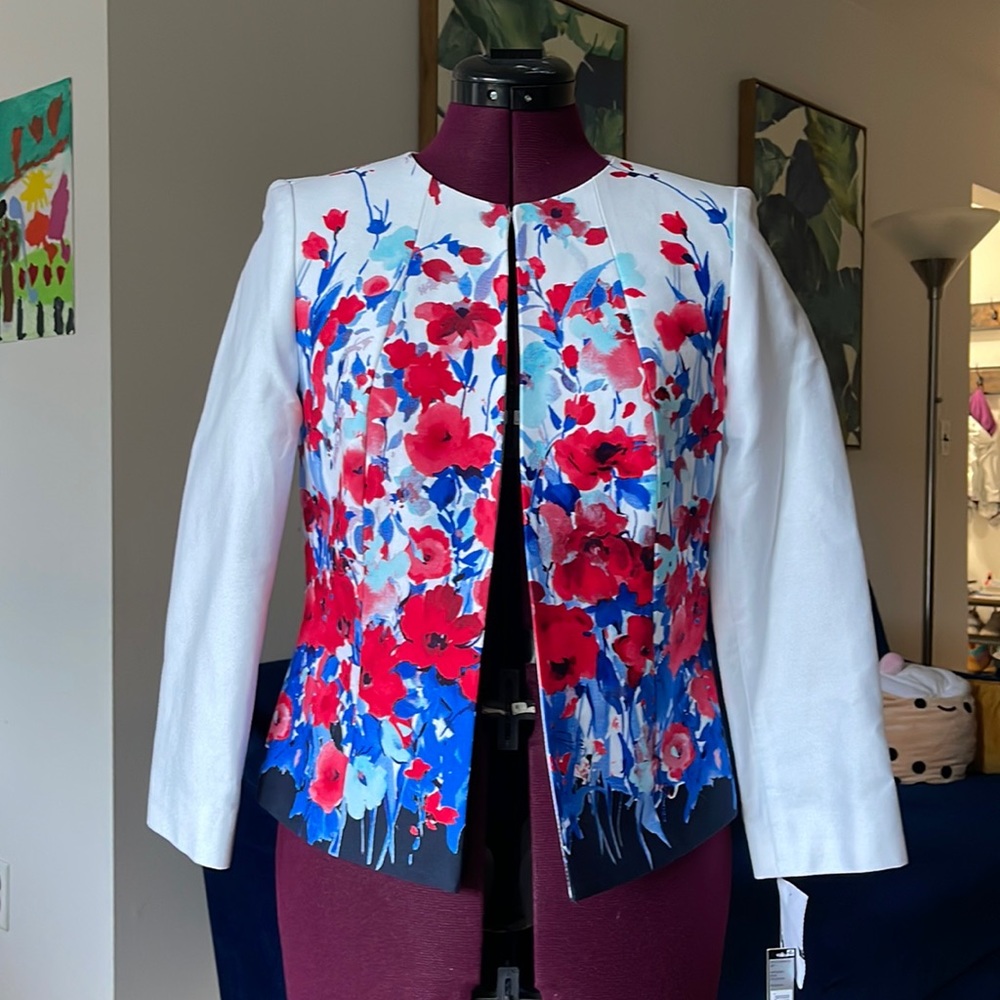 Tahari Blazer